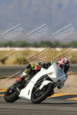 media/Oct-17-2024-Racers Edge (Thu) [[f51934c085]]/B Group/Session 4 (Turn 16)/